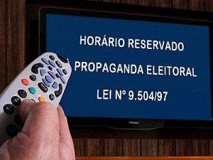 Carro de alto-falante ou amplificadores de som para divulgação de propaganda está permitido até sábado (25), véspera da votação, entre as 8h e as 22h.