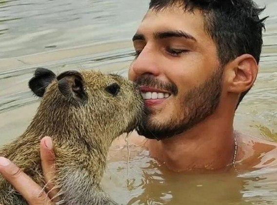 Capivara Filó: entenda a polêmica envolvendo o animal criado por  influenciador - BBC News Brasil