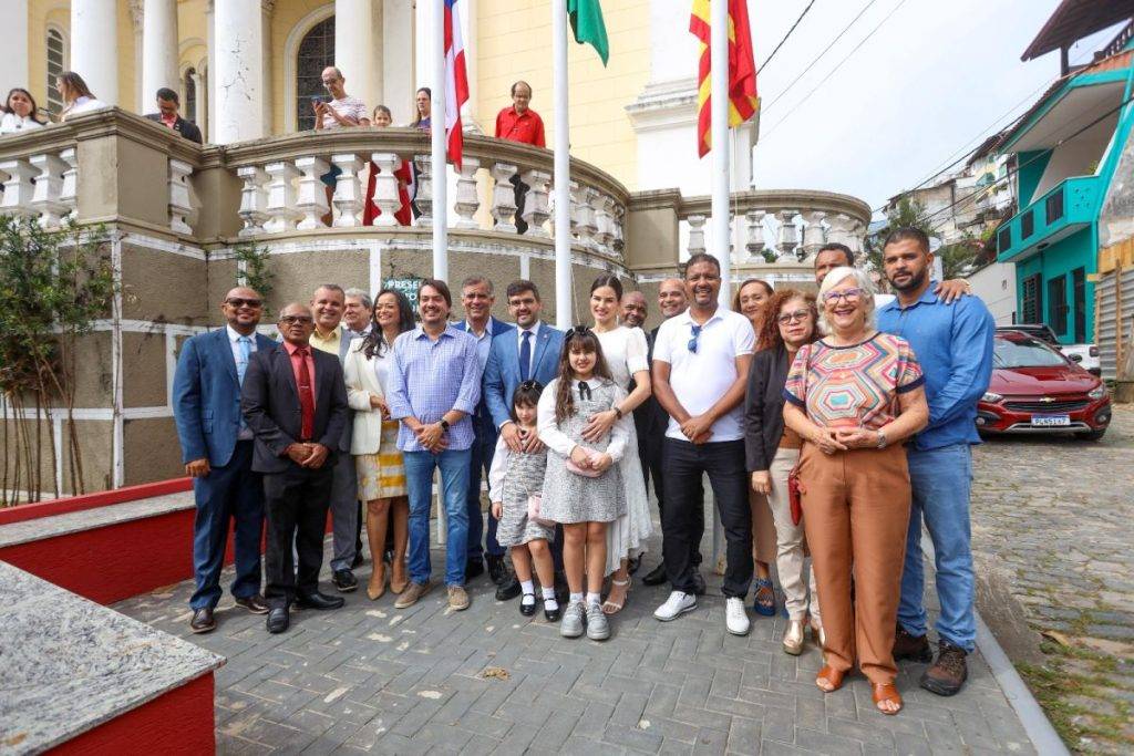 ILHÉUS CELEBRA 491 ANOS COM ATO CÍVICO E MISSA SOLENE NA CATEDRAL DE SÃO SEBASTIÃO